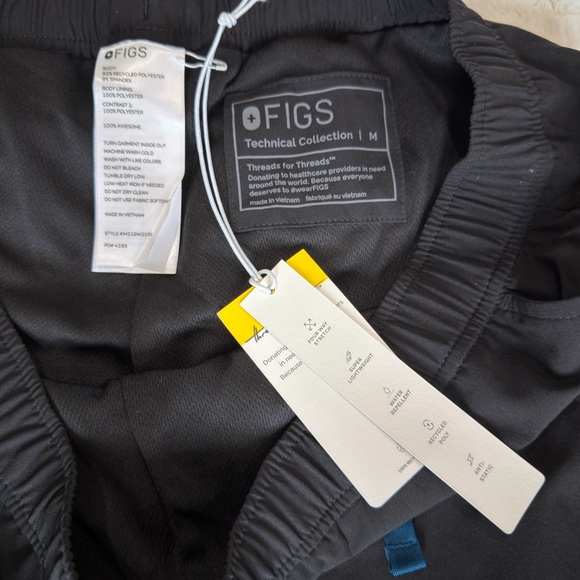 FIGS Men's Tansen Jogger Scrub Pants - Picture 5 of 5